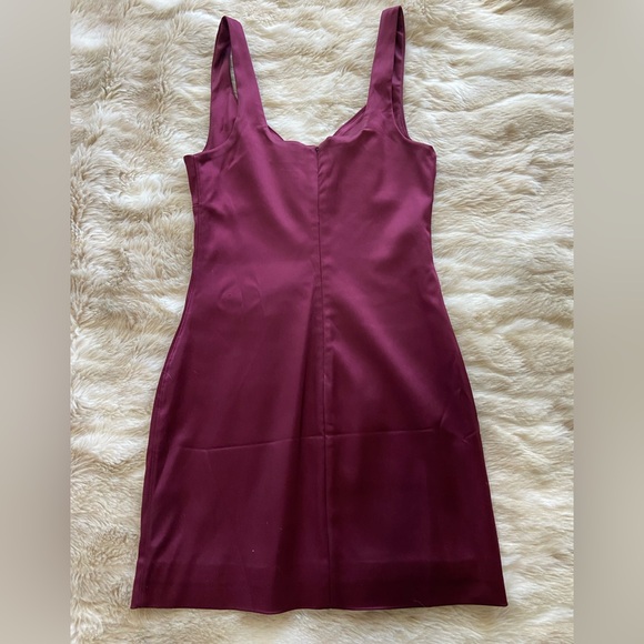 Aritzia cocktail dress - Picture 2 of 3